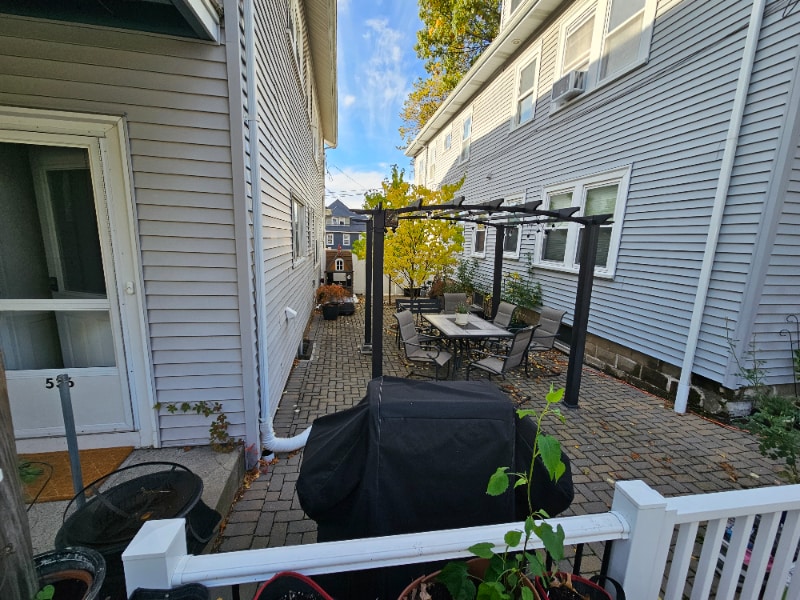 Building Photo - 536 Mt Auburn St