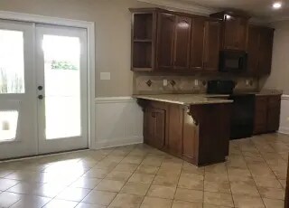 Building Photo - 312 Loneoak Trl