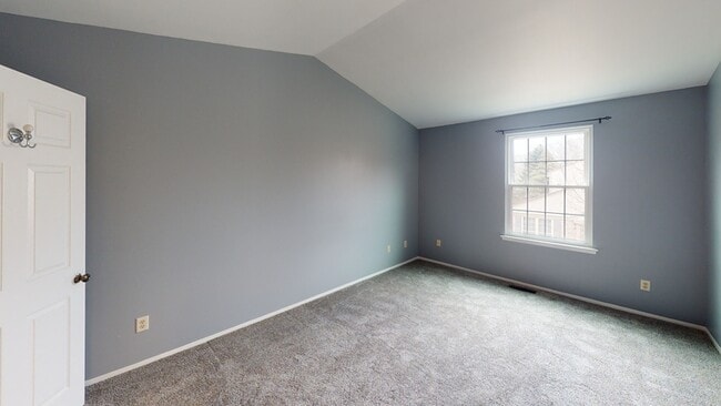 Building Photo - 3044 Forest Creek Ct