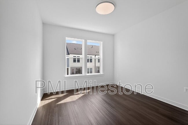 Building Photo - 16162 Frederick Rd