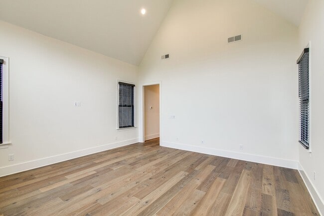 Building Photo - 4031 Natures Lndg Dr