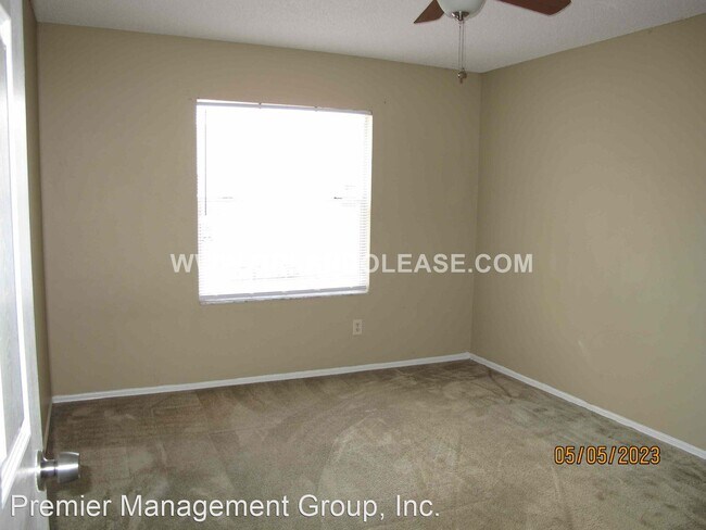 Building Photo - 3 br, 2 bath House - 4240 PERSHING POINTE ...