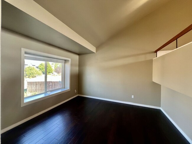 Primary Photo - Gorgeous 4 Bedroom Home in Briargate!