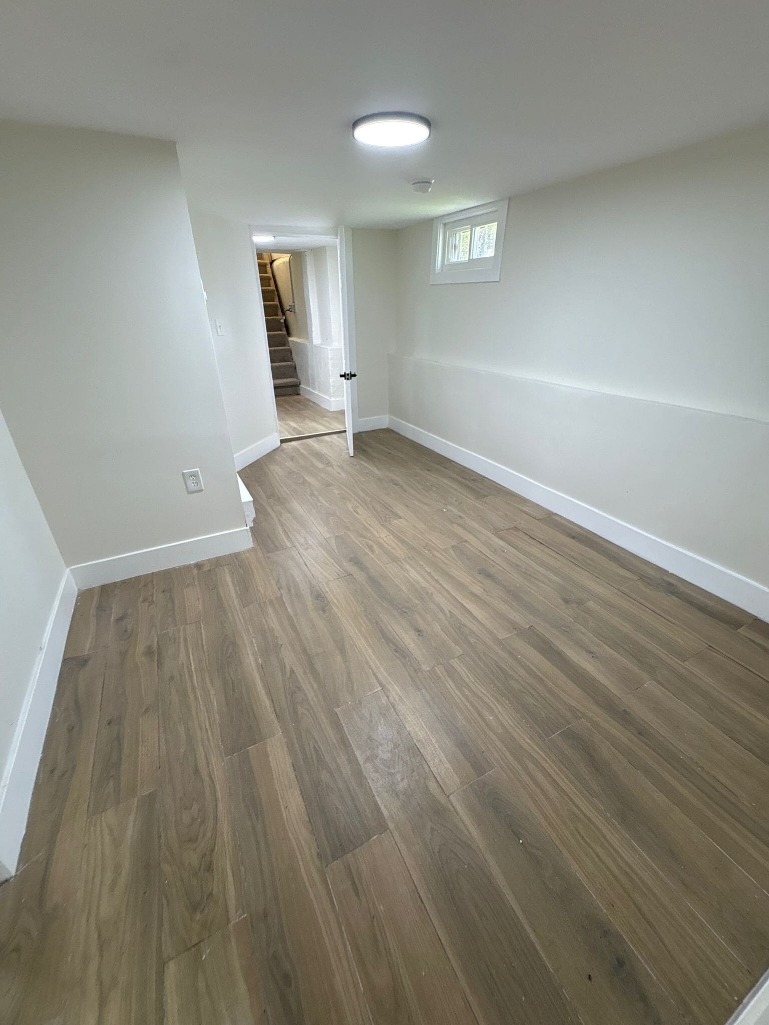 Building Photo - 49 Rosehill Pl