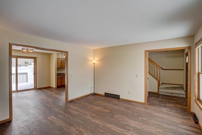 Building Photo - 3601 Basalt Ln