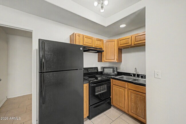 Building Photo - 3126 N 68th St