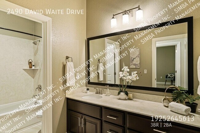 Building Photo - 2490 David Waite Dr