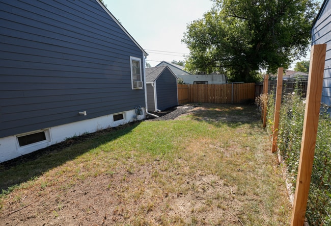 Building Photo - 2 bedroom home for rent