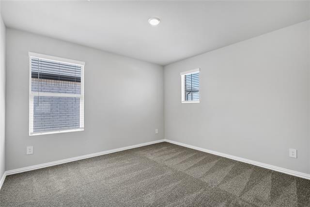Building Photo - 516 Ezra Ln