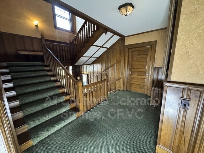 Building Photo - 1238 Wood Ave