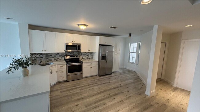 Building Photo - 9389 Boca River Cir