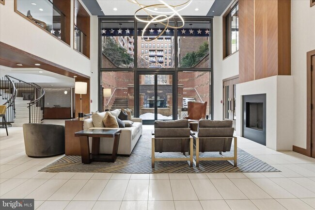 Building Photo - 631 D St NW