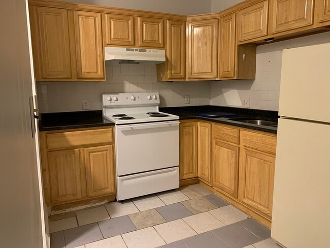 Primary Photo - 31 Orkney Rd