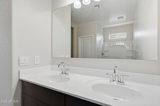 Building Photo - 3766 S 247th Ave