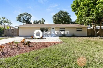Building Photo - 4 Bedroom Pet-Friendly Home in Sarasota, F...