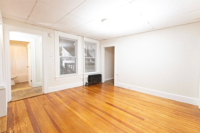 Building Photo - 470 Spruce St