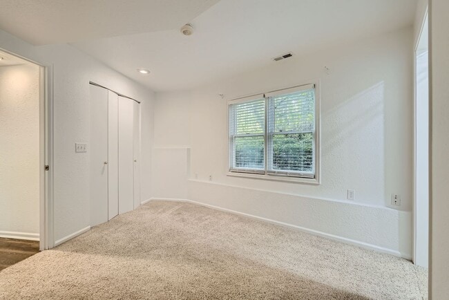 Building Photo - Available NOW! Waterfront >> Newly Remodel...