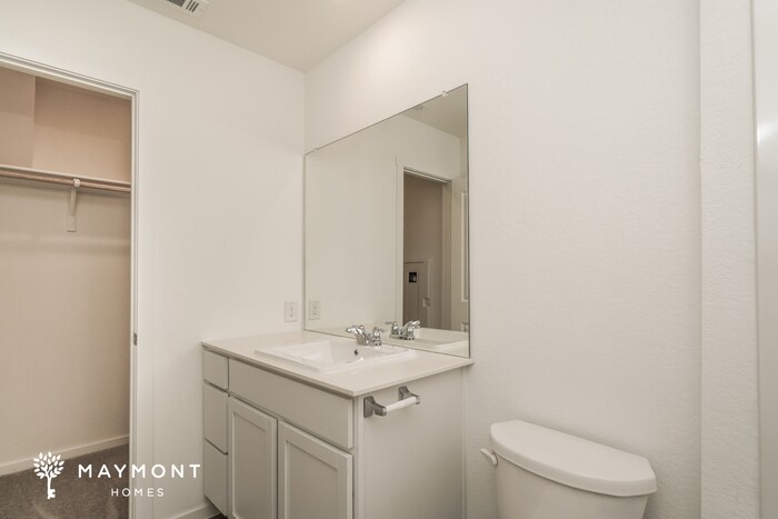 Building Photo - 606 Layne Overlook