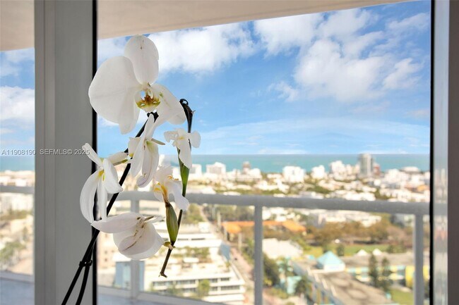 Building Photo - 450 Alton Rd