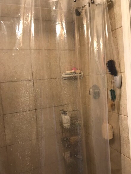 Building Photo - 28 Fleet St