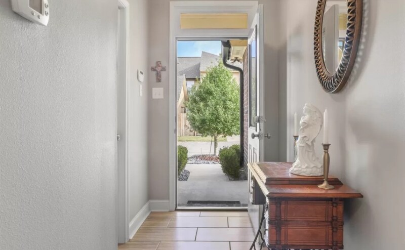 Building Photo - 14239 Woodchase Ct