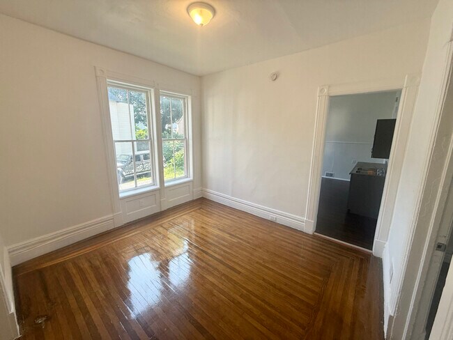 Building Photo - 258 Remsen St