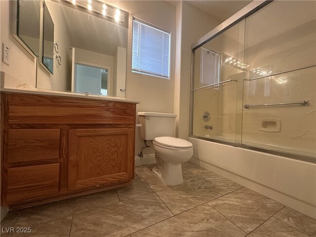 Building Photo - 2732 Darby Falls Dr