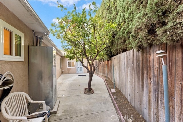 Building Photo - 2423 San Pasqual St