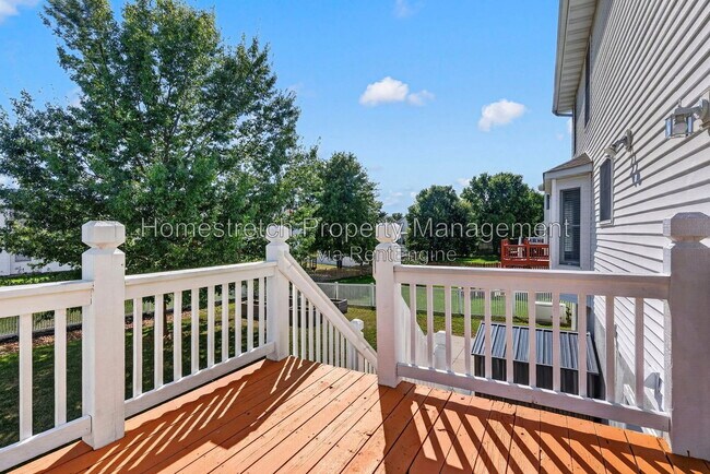 Building Photo - 6910 Emmons Dr