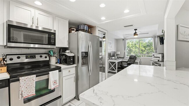 Building Photo - 318 Windrush Blvd