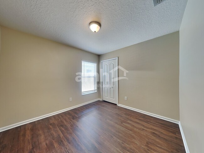 Building Photo - 13129 Early Run Ln
