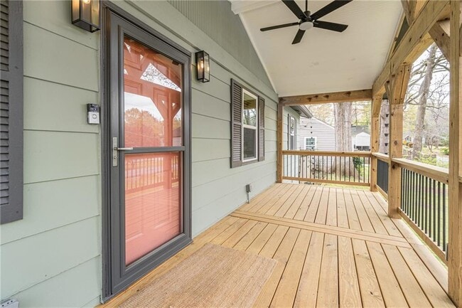 Building Photo - 1660 White Oak Way