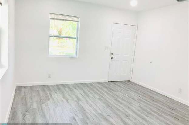 Building Photo - 2604 Fletcher Ct