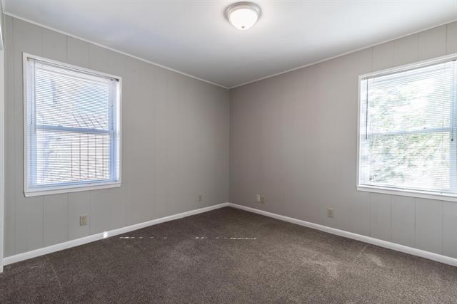 Building Photo - 12118 Brisbane Ave