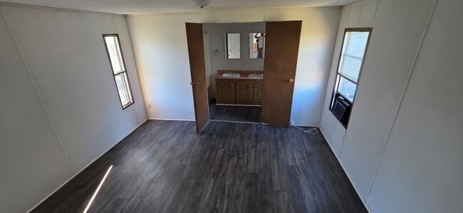 Building Photo - 8364 Cedar St