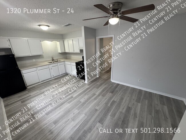 Building Photo - 1320 Plummer St