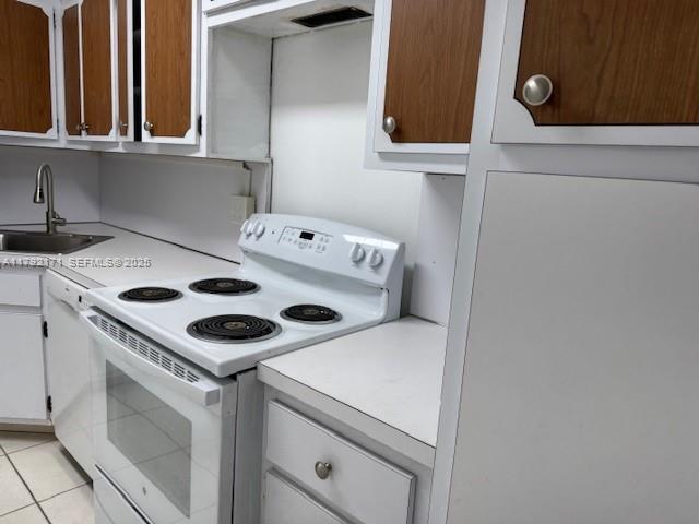 Building Photo - 9381 E Bay Harbor Dr