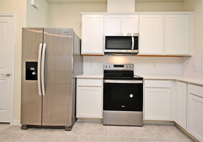 Building Photo - 3159 Emerald Acrs Ln