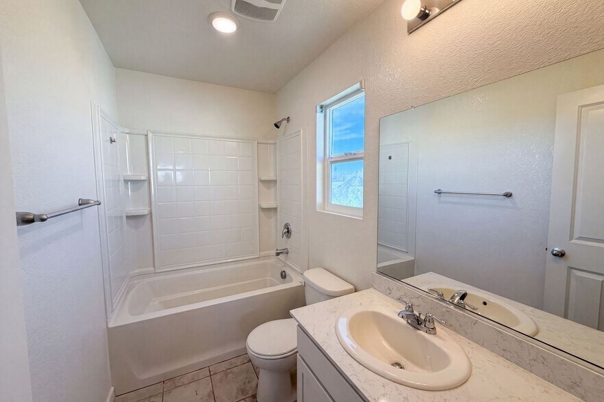Building Photo - 8224 Kossum Wy