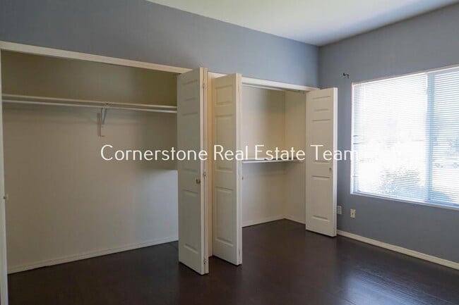 Building Photo - 2094 Legacy Ridge View