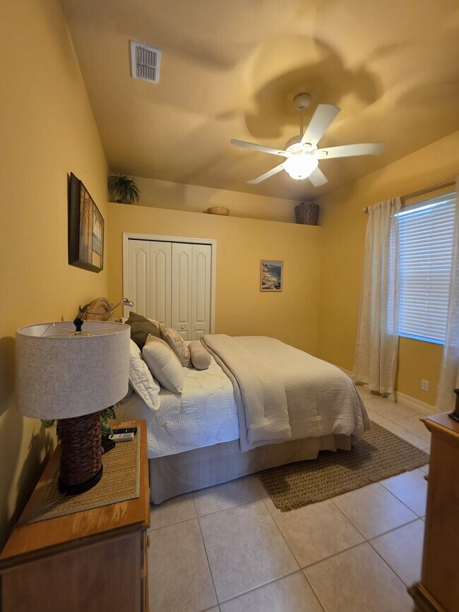 Building Photo - 8972 Lely Island Cir
