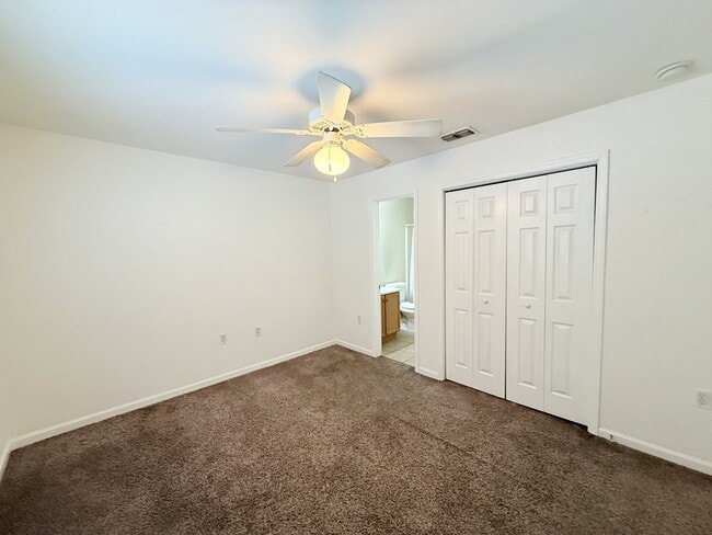 Building Photo - 2738 W Tharpe St