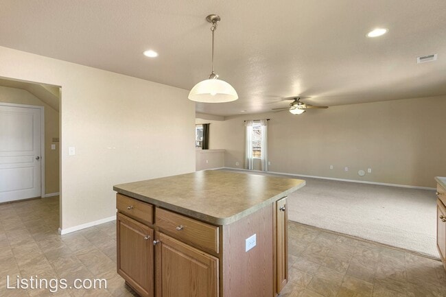 Building Photo - 3 br, 3 bath House - 2601 Coach House Loop