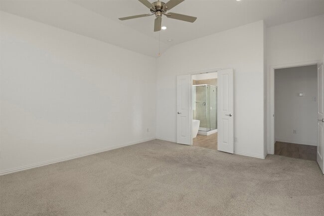 Building Photo - 233 Cherryvale Ln