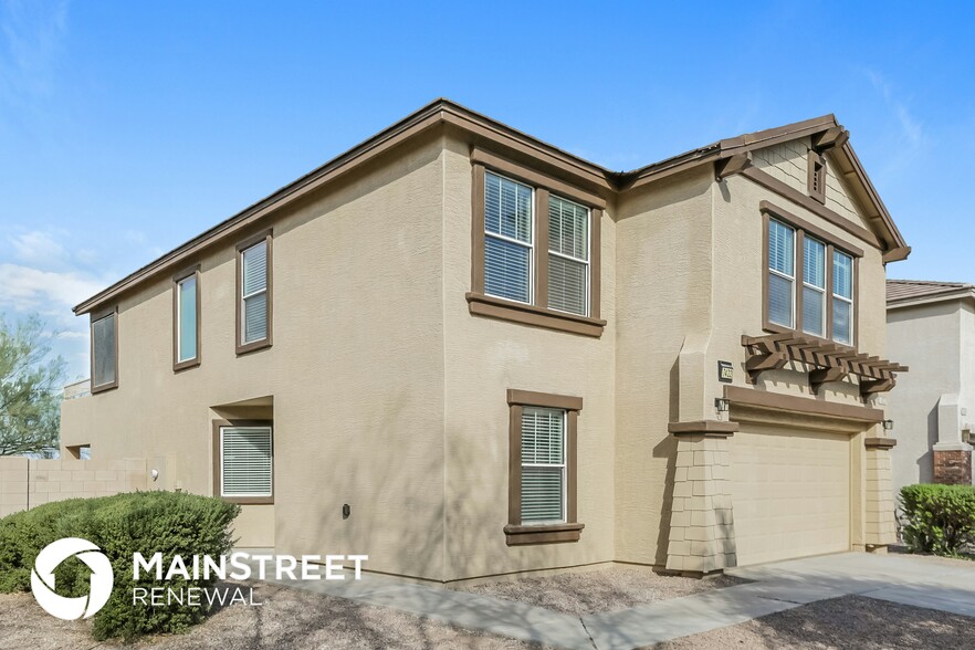 Building Photo - 7422 S 40th Ln