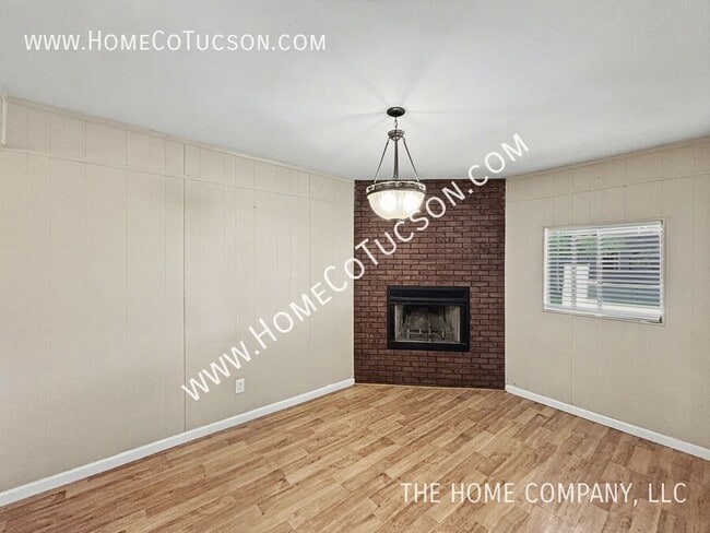 Building Photo - 3740 S Jessica Ave