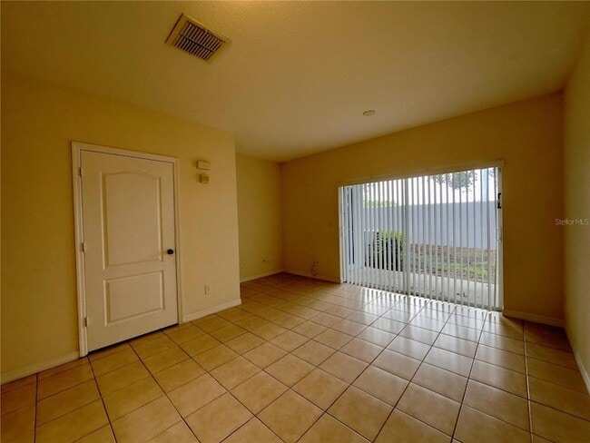 Building Photo - 10648 Savannah Wood Ct