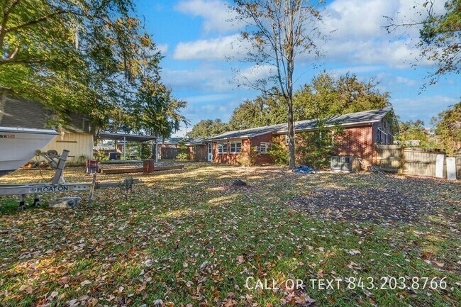 Building Photo - 102 Richter Dr