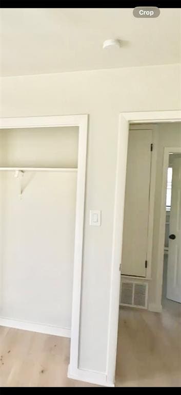 Building Photo - 5330 Wellington Dr