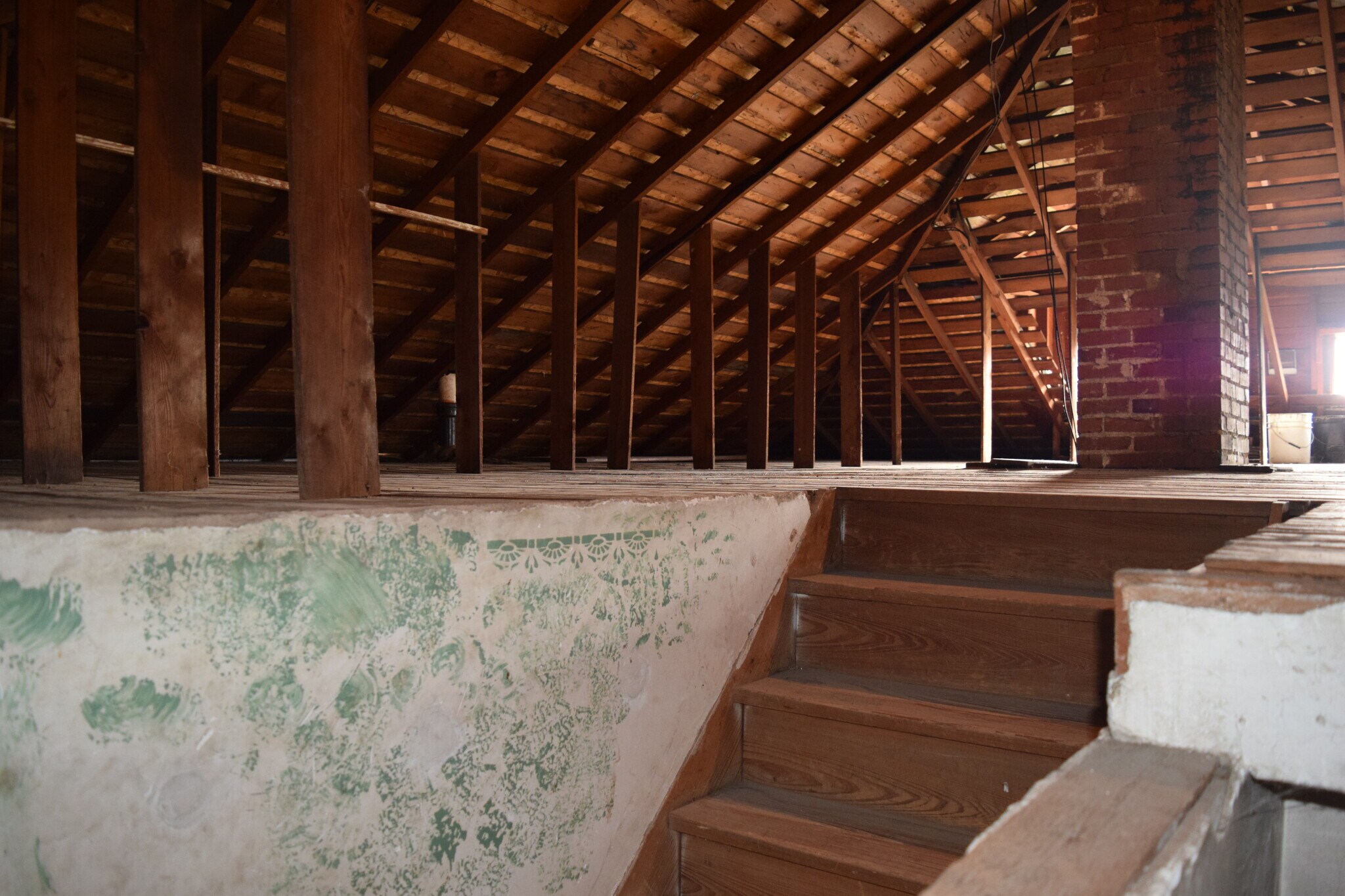 27419 Attic - 27419 Elmtree Rd